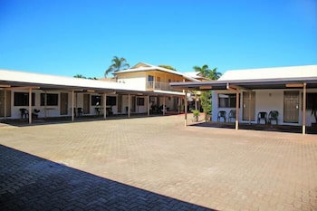 Cascade Motel In Townsville - Mackay Tourism 0
