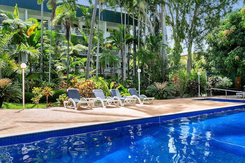 Agincourt Beachfront Apartments - Mackay Tourism 4