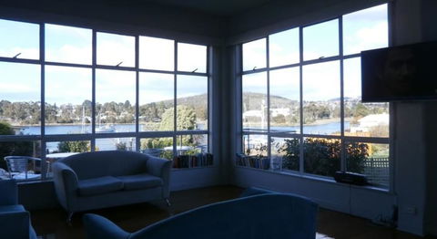 Waterfront Lodge Motel - Mackay Tourism 1