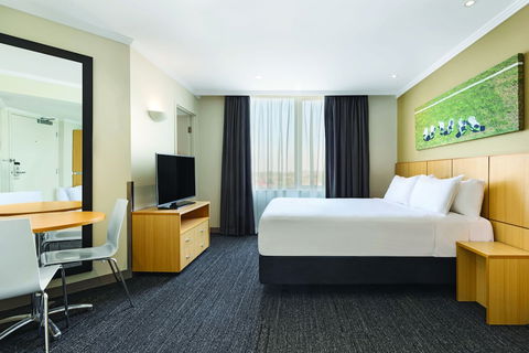 Travelodge Hotel Bankstown Sydney - Mackay Tourism 5