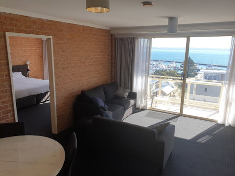 Marina Resort - Mackay Tourism 6