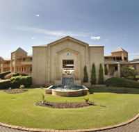 Abbey Beach Resort - Mackay Tourism
