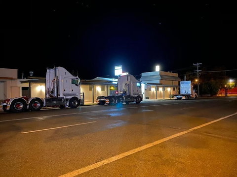Ben Hall Motor Inn - Mackay Tourism 0