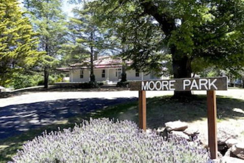 Moore Park Inn - Mackay Tourism 0