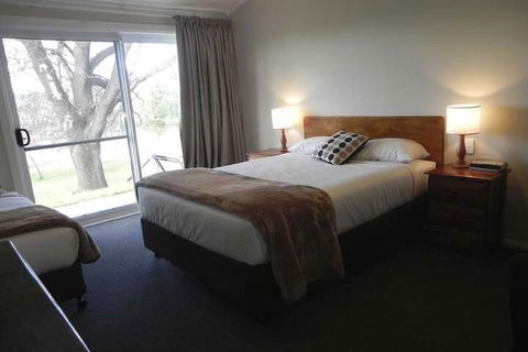 Moore Park Inn - Mackay Tourism 7