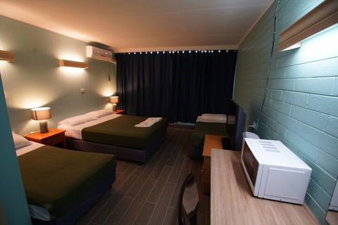 Motel Maroondah - Mackay Tourism 4