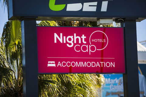 Nightcap At York On Lilydale - Mackay Tourism 0