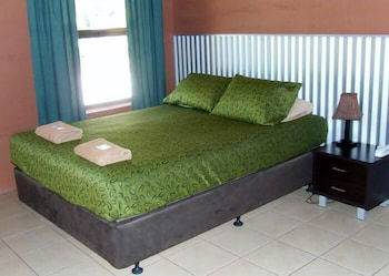 Territory Manor Motel & Caravan Park - Mackay Tourism 2
