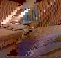 Kadina Bed  Breakfast - Mackay Tourism