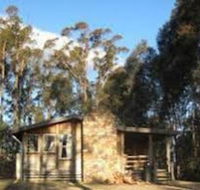 Wombat Valley Wild Country Cabins - Mackay Tourism