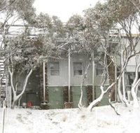 Tanderra Ski Lodge - Mackay Tourism