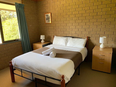 Pomonal Cottages Grampians - Mackay Tourism 3