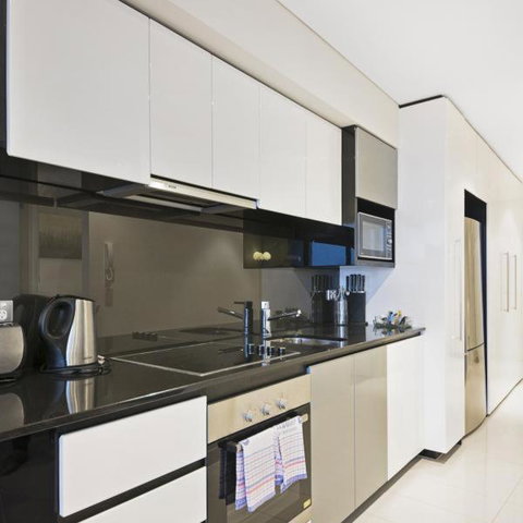 Astra Apartments Perth Zenith - Mackay Tourism 3