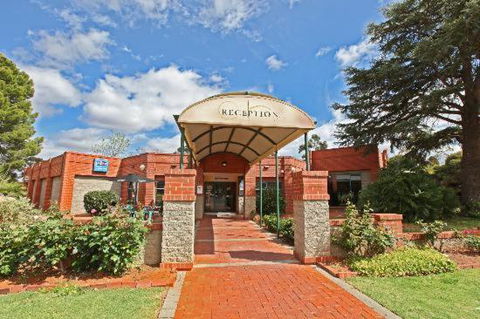 Mildura Golf Resort - Mackay Tourism 1