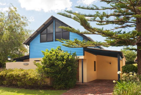 Dunsborough Beach Cottages - Mackay Tourism 2