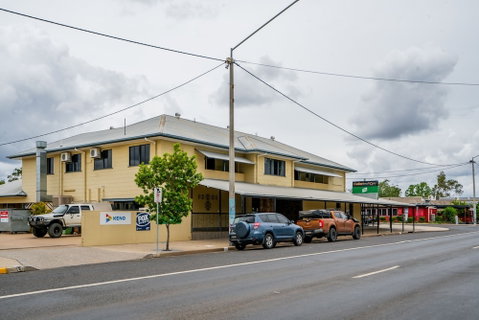 Capella Hotel Motel - Mackay Tourism 3