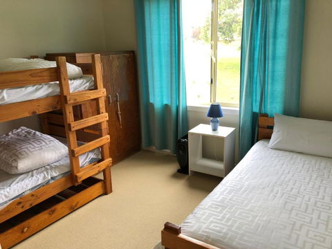 2 Jocelyn Street. Dalmeny - Mackay Tourism 3