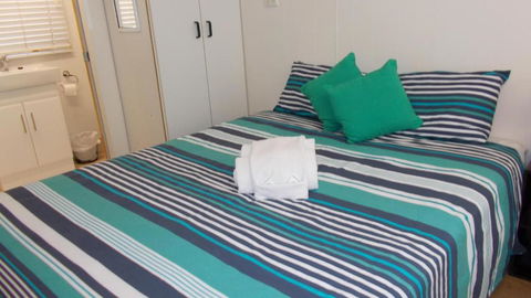 Oakridge Motel Tourist Park - Mackay Tourism 2