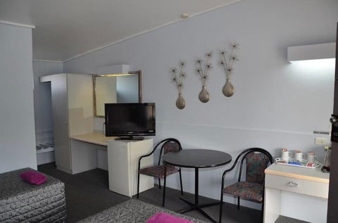 Warwick Motor Inn - Mackay Tourism 2