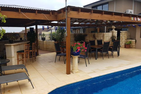 Ocean Reef Homestay - Mackay Tourism 6