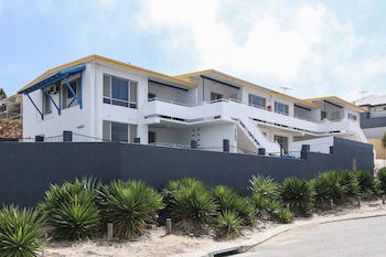 Scarborough Apartments - Mackay Tourism 1