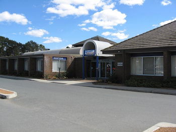 Yowani Country Club - Mackay Tourism 2