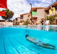 Onslow Beach Resort - Mackay Tourism
