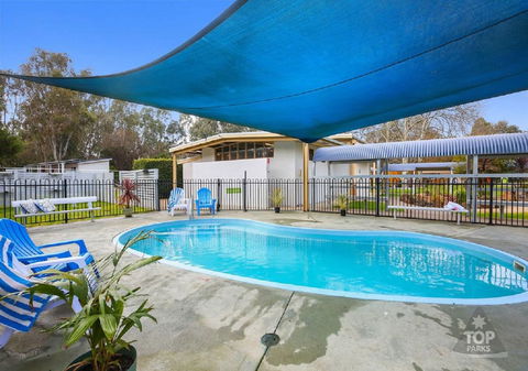 Yea Riverside Caravan Park - Mackay Tourism 0