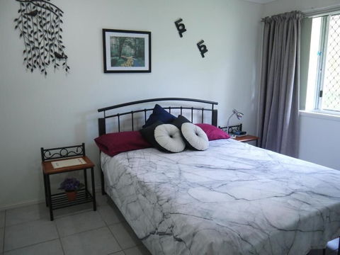 Bottlebrush B&B - Mackay Tourism 1