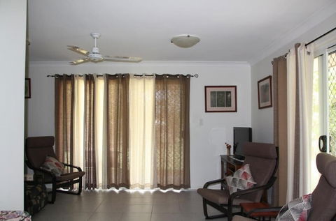 Bottlebrush B&B - Mackay Tourism 3