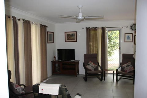 Bottlebrush B&B - Mackay Tourism 0