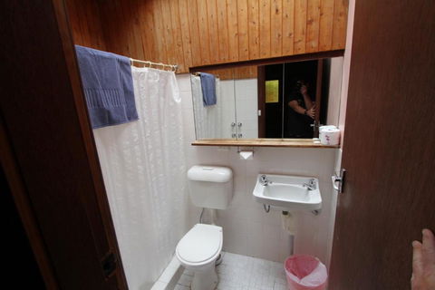 Bunkhouse Motel - Mackay Tourism 3