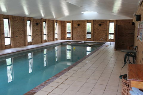North Parkes Motel - Mackay Tourism 0