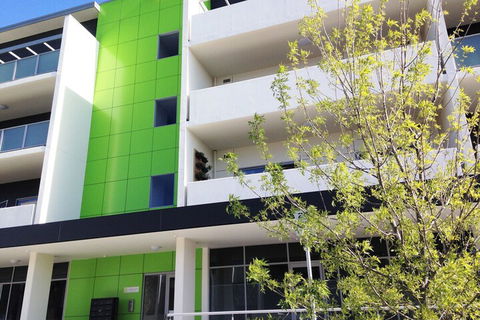 Ivy & Roses Boutique Apartments - Mackay Tourism 4