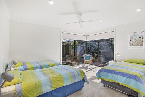 Tuscan Waterfront, 1/213 Soldiers Point Road - Mackay Tourism 6