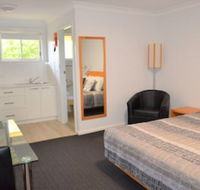 Culburra Beach Motel - Mackay Tourism