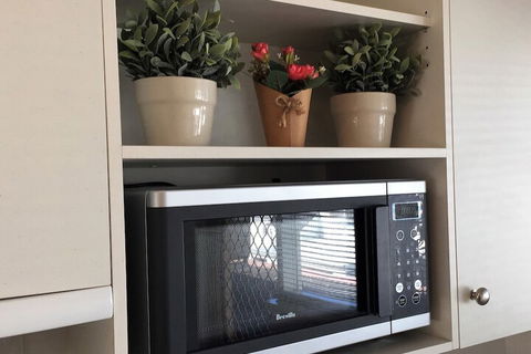 Applecross Village Apartment - Mackay Tourism 1