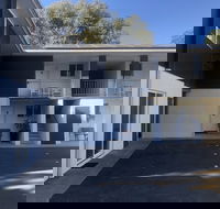 The Lodge Broulee - Mackay Tourism