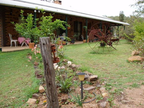 Twilight Grove Farm - Mackay Tourism 5