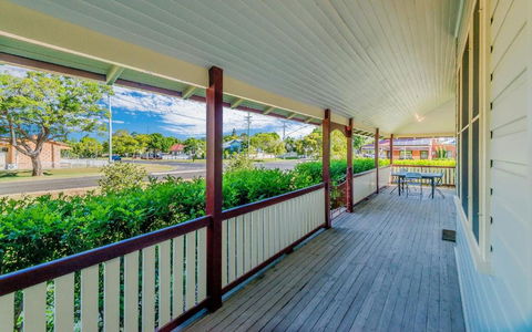 Ithaca - Mackay Tourism 6