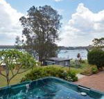 The House on the Lake at Fishing Point Lake Macquarie honestly put the line in  catch fish - Mackay Tourism