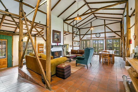 Taradale House Estate - Mackay Tourism 3