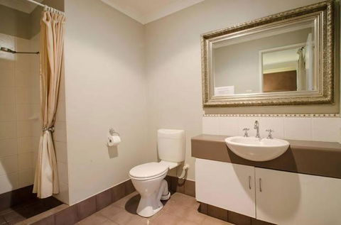 Yallingup Pet Friendly Bush Retreat - Mackay Tourism 1