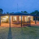 Yallingup Pet Friendly Bush Retreat - Mackay Tourism 0