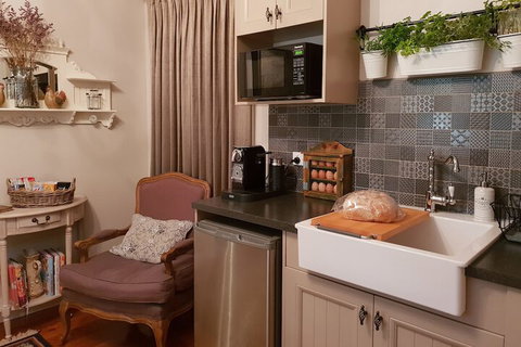 Villa DAmour - Mackay Tourism 1