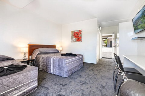 Aaron Motel - Mackay Tourism 6
