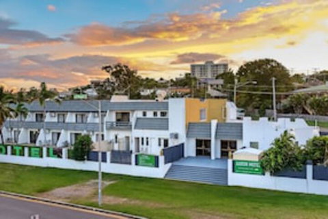 Aaron Motel - Mackay Tourism 0