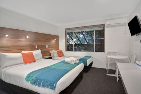 Pleasant Way River Lodge - Mackay Tourism 6
