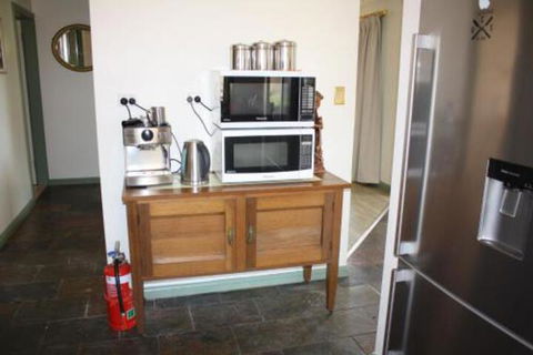 Maslin Beach House - Mackay Tourism 7