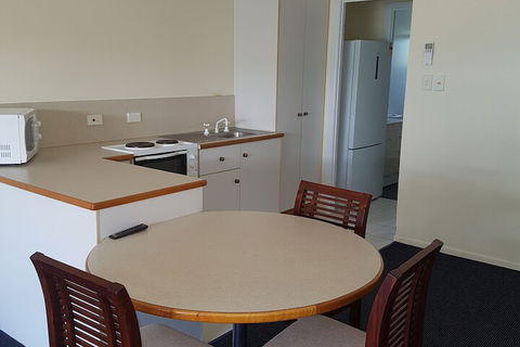 Lucinda Fishing Lodge - Mackay Tourism 1